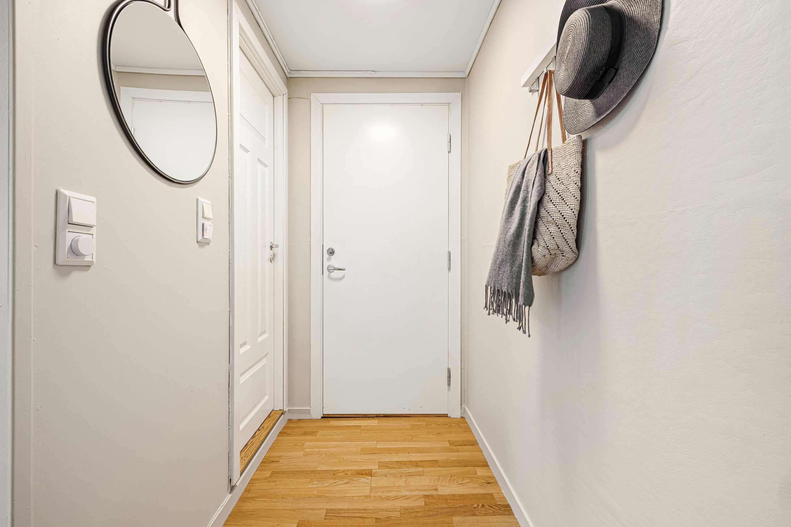 Jak optycznie powiększyć mały przedpokój?